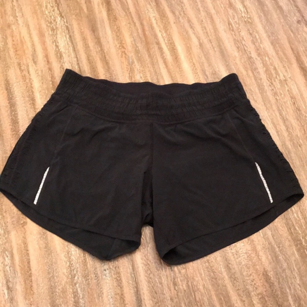 Lululemon shorts 8